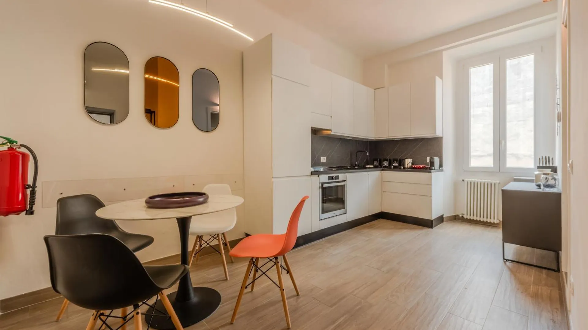 Moscova Elegant Apartment Milan 0*,